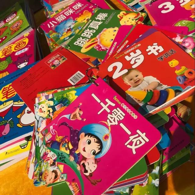 別錯(cuò)過(guò)孩子的閱讀關(guān)鍵期，看過(guò)的書(shū)，將在他們心里開(kāi)出燦爛的花！