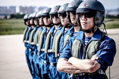 速看！2020年海軍招收飛行學(xué)員簡(jiǎn)章，小伙伴們趕快戳進(jìn)來(lái)！