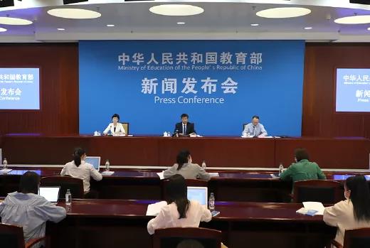教育部：學(xué)生體育鍛煉不允許佩戴N95口罩！在校不戴口罩須滿足三個(gè)條件！