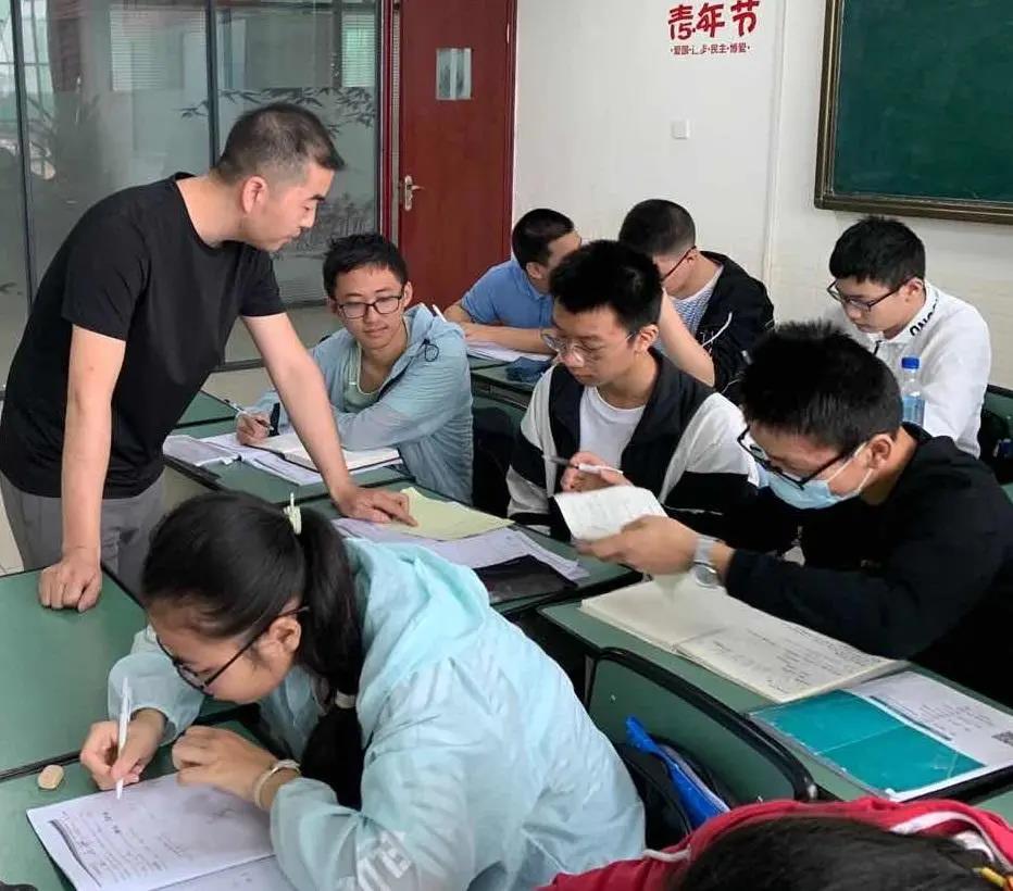 教師 | 從學(xué)生興趣出發(fā)，做他們的源頭活水