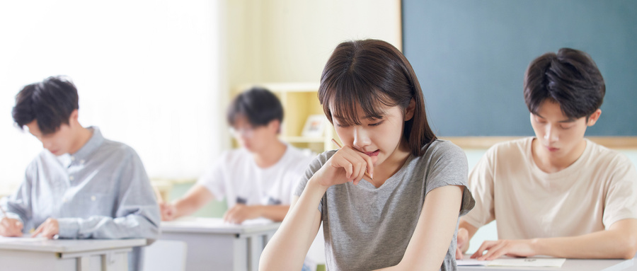 什么是本科提前批？本科提前批有哪些大學(xué)/專業(yè)？哪些考生可以報(bào)？